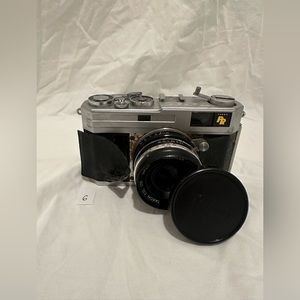 Taron PR 1960’s Camera Vintage & collectibles